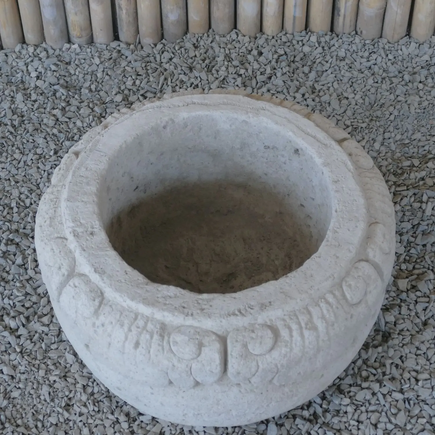 Product image 3 of the product “Balinese style flat round pot, with carving - 60 cm Dia., 35cm Height, Taro sand ”